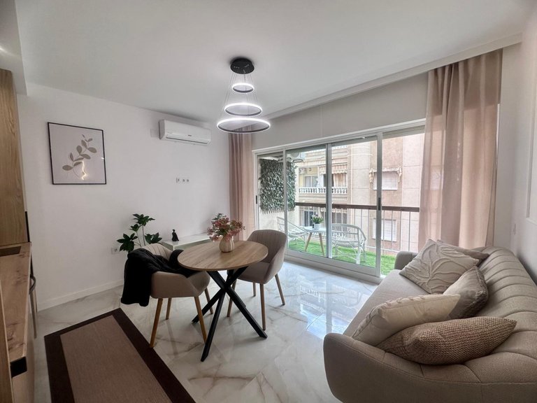 Apartment for Sale in Torrevieja, Alicante 10