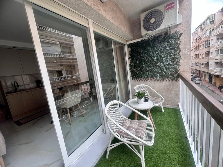 Apartment for Sale in Torrevieja, Alicante 14