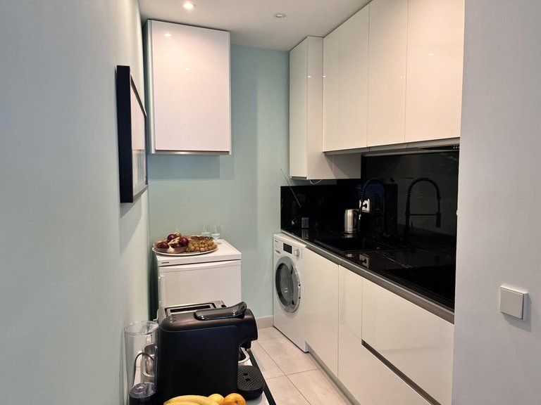 Apartment for Sale in Marbella, Malaga 27