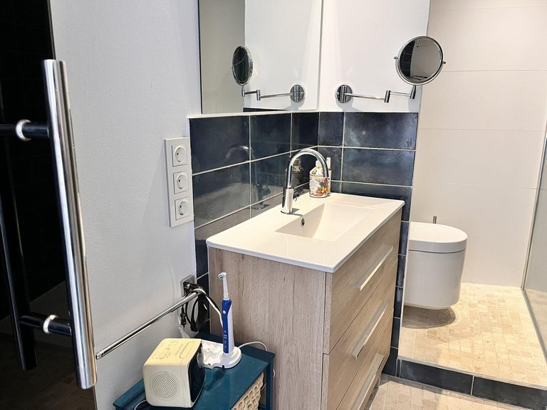 Apartment for Sale in Marbella, Malaga 35