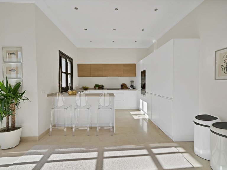 Villa for Sale in Benahavís, Malaga 22