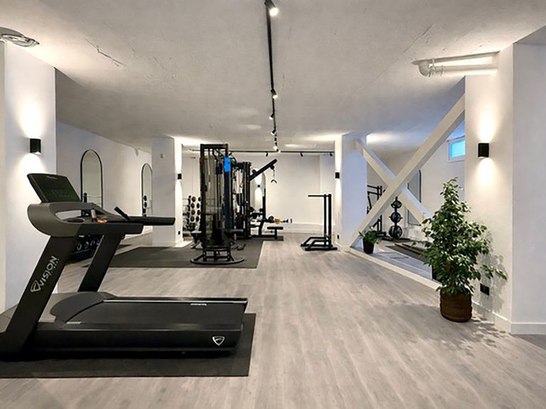 Villa for Sale in Benahavís, Malaga 48