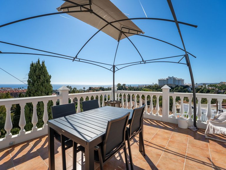 Villa for Sale in Fuengirola, Malaga 18