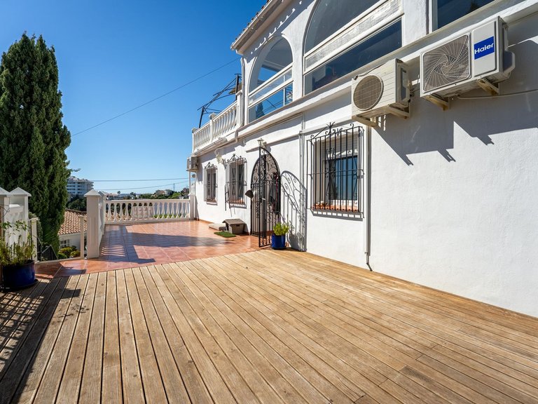 Villa for Sale in Fuengirola, Malaga 39