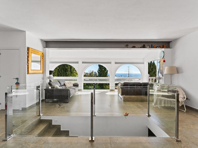 Villa for Sale in Fuengirola, Malaga 4