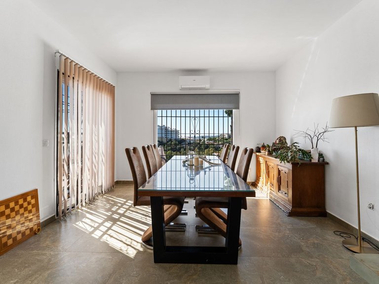 Villa for Sale in Fuengirola, Malaga 9