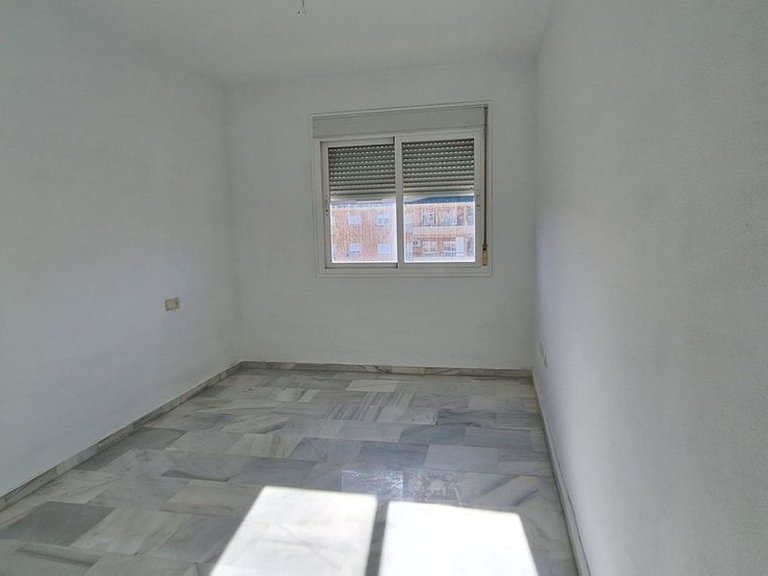 Apartment for Sale in San Luis De Sabinillas, Malaga 10