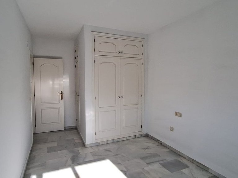 Apartment for Sale in San Luis De Sabinillas, Malaga 11