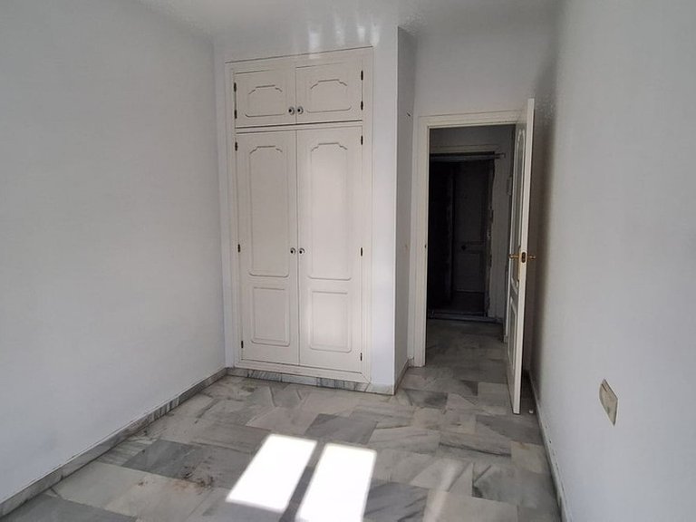 Apartment for Sale in San Luis De Sabinillas, Malaga 14
