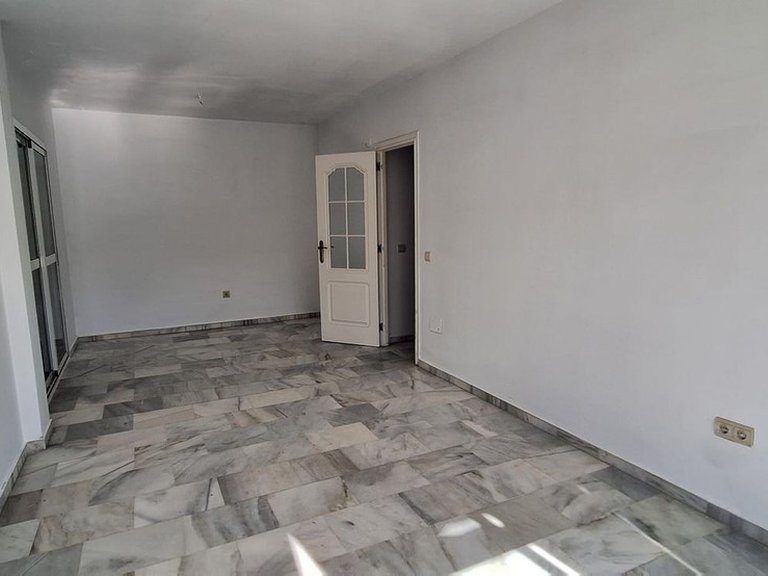 Apartment for Sale in San Luis De Sabinillas, Malaga 5