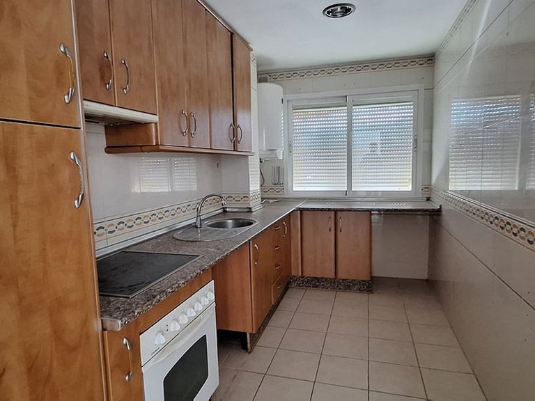 Apartment for Sale in San Luis De Sabinillas, Malaga 8