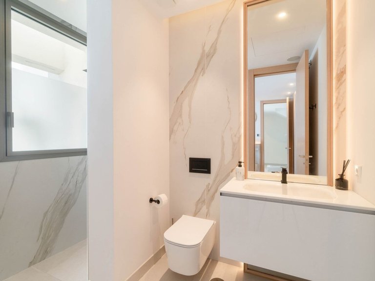 Villa for Sale in Nueva Andalucía, Malaga 39