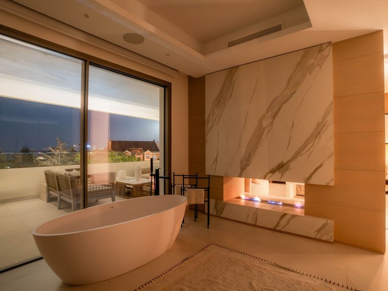 Villa for Sale in Nueva Andalucía, Malaga 53