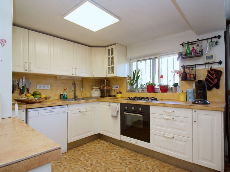 Villa for Sale in Coín, Malaga 22