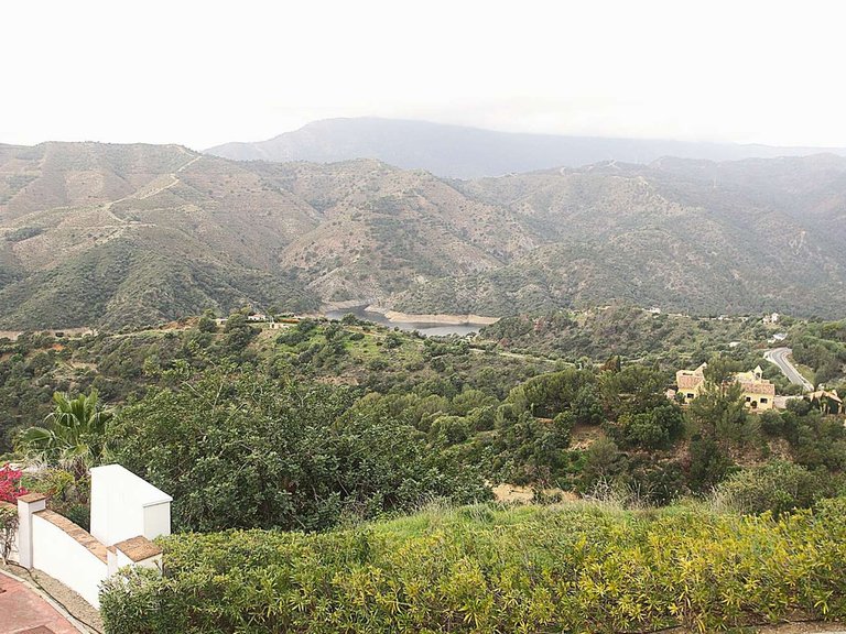 Villa for Sale in Istán, Malaga 19