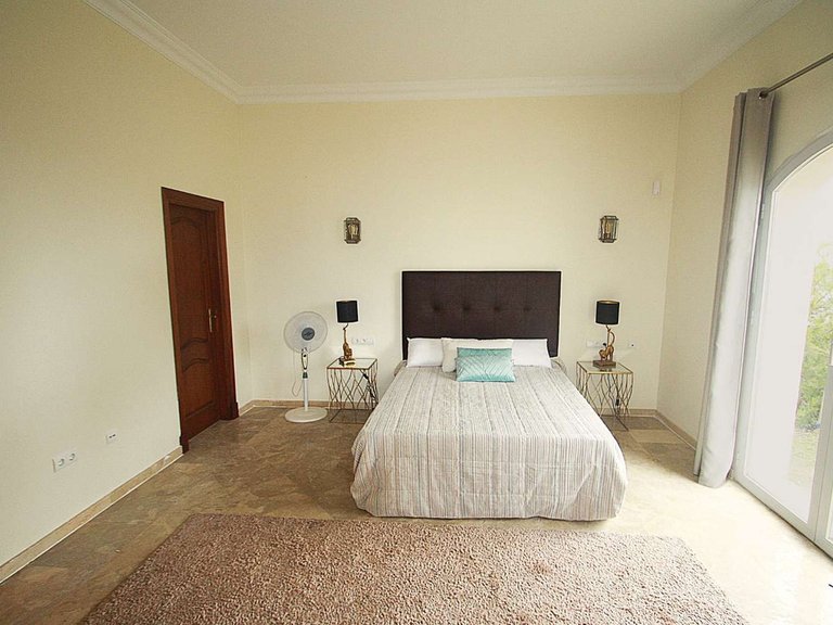 Villa for Sale in Istán, Malaga 32