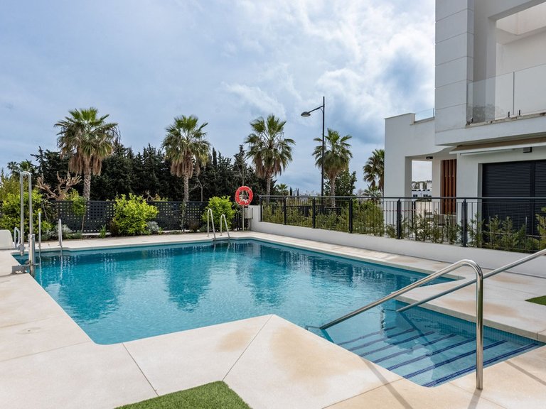 Villa for Sale in Bel Air, Malaga 28