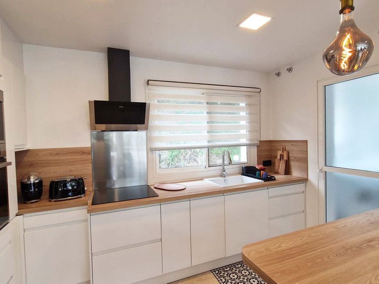 Apartment for Sale in Benalmadena Costa, Malaga 16