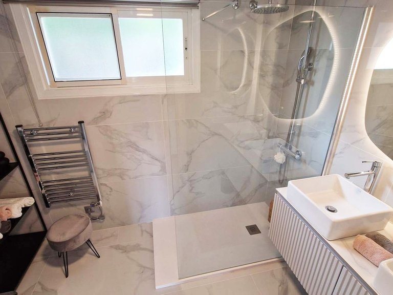 Apartment for Sale in Benalmadena Costa, Malaga 22