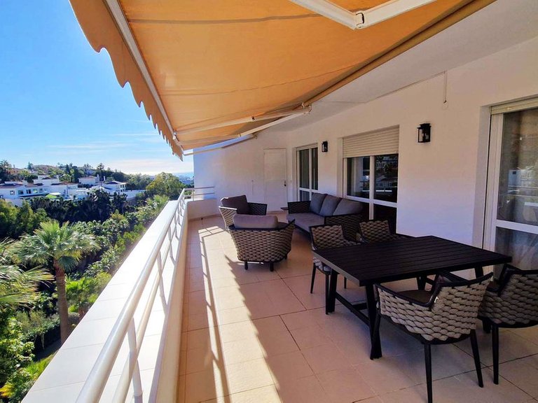 Apartment for Sale in Benalmadena Costa, Malaga 3