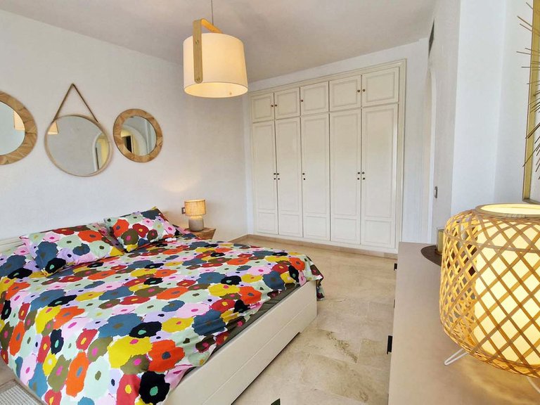 Apartment for Sale in Benalmadena Costa, Malaga 30