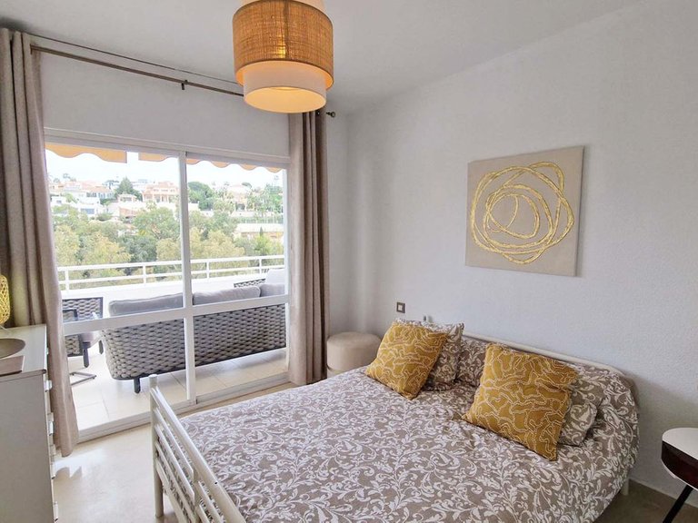 Apartment for Sale in Benalmadena Costa, Malaga 36