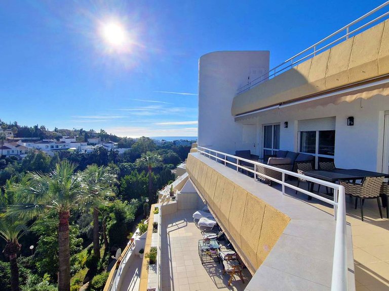 Apartment for Sale in Benalmadena Costa, Malaga 49