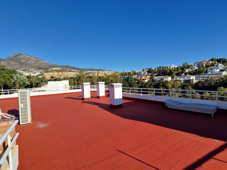 Apartment for Sale in Benalmadena Costa, Malaga 52