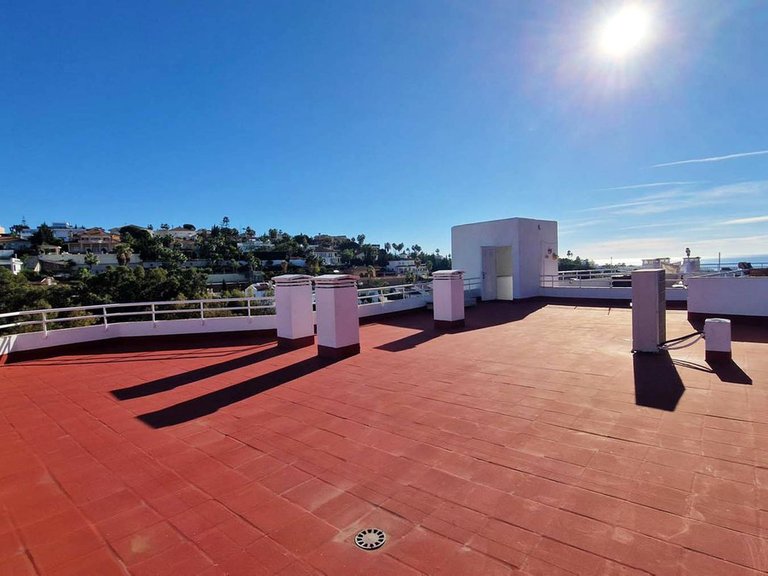 Apartment for Sale in Benalmadena Costa, Malaga 55
