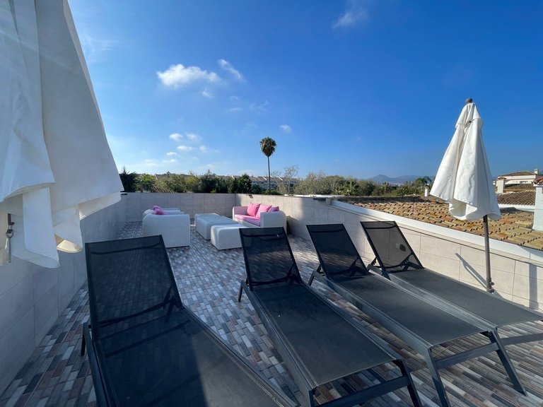 Villa for Sale in San Pedro De Alcántara, Malaga 36