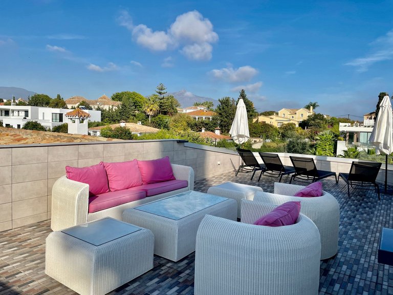 Villa for Sale in San Pedro De Alcántara, Malaga 39
