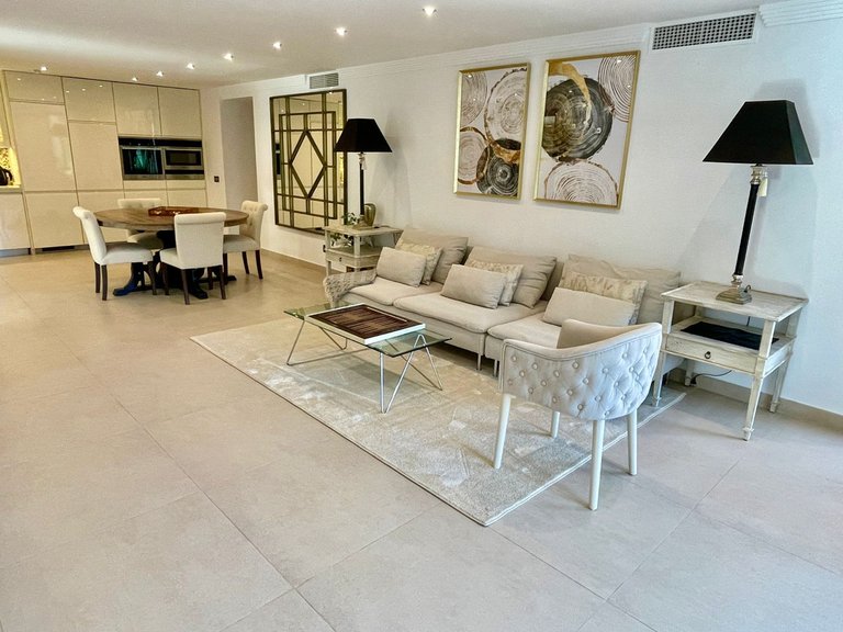 Villa for Sale in San Pedro De Alcántara, Malaga 42