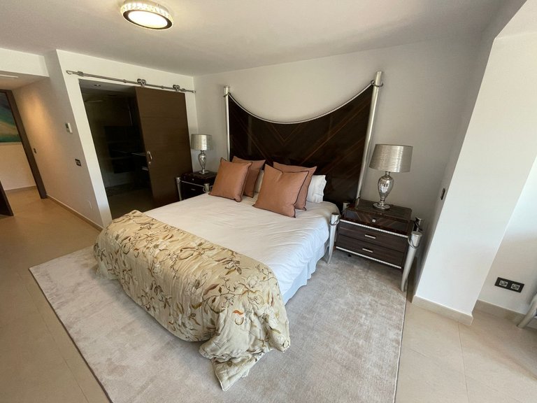 Villa for Sale in San Pedro De Alcántara, Malaga 47