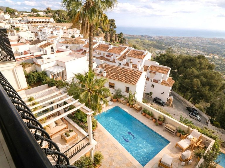 Villa for Sale in Mijas, Malaga 5