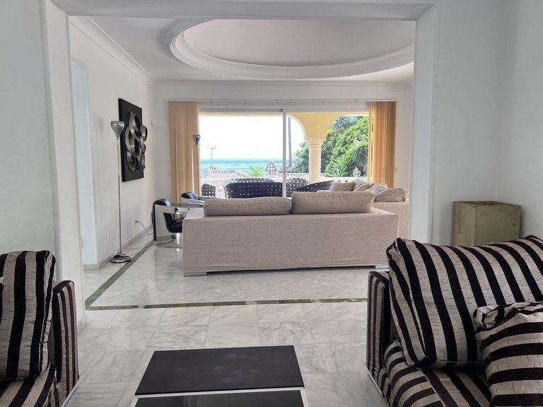 Villa for Sale in Bahía De Marbella, Malaga 12