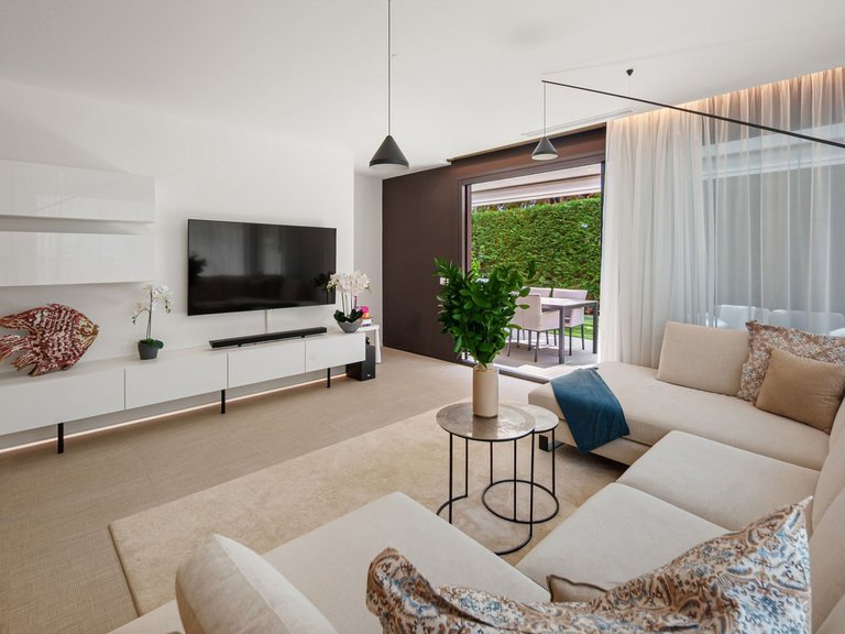 Apartment for Sale in Carib Playa, Malaga 10