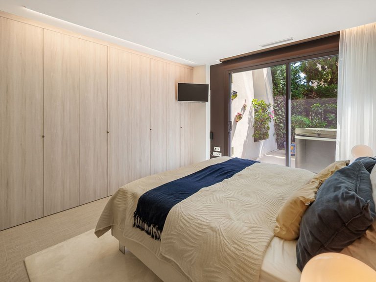 Apartment for Sale in Carib Playa, Malaga 18
