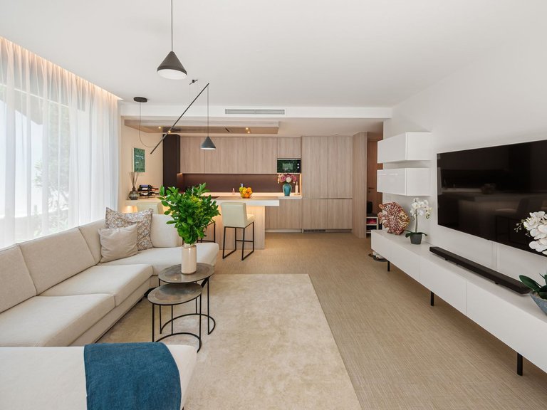 Apartment for Sale in Carib Playa, Malaga 5