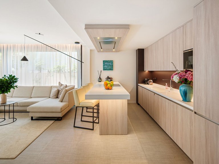 Apartment for Sale in Carib Playa, Malaga 7