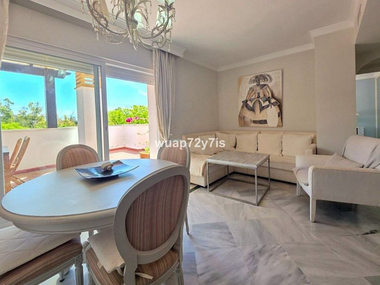 Apartment for Sale in Nueva Andalucía, Malaga 6
