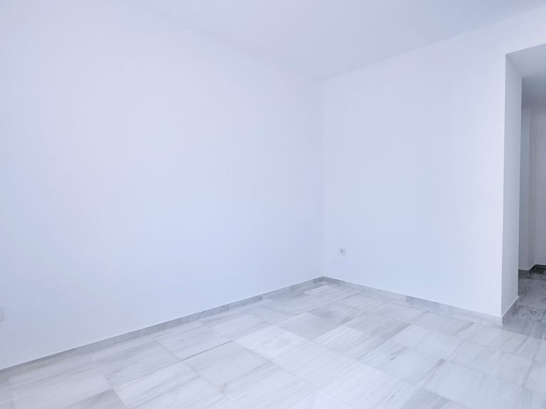 Apartment for Sale in Marbella, Malaga 17