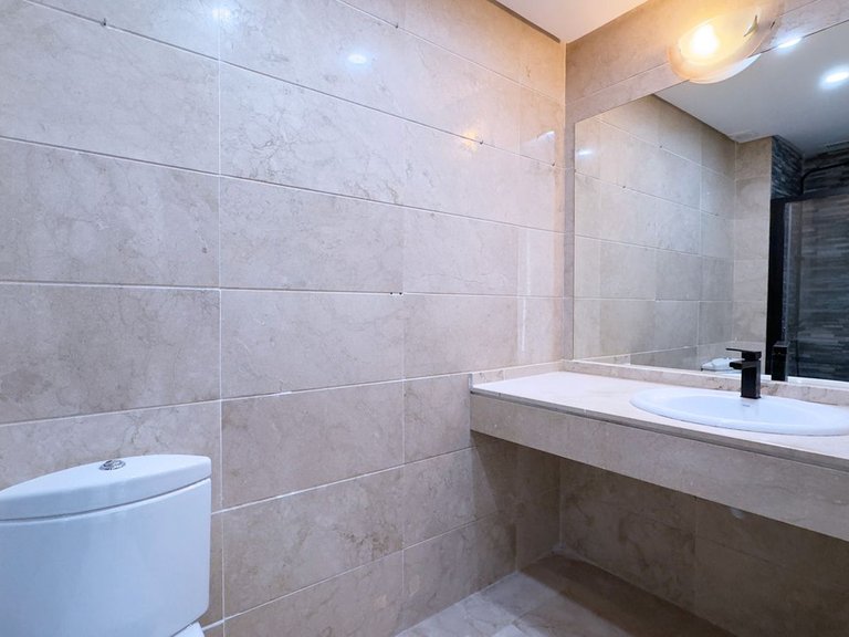 Apartment for Sale in Marbella, Malaga 26