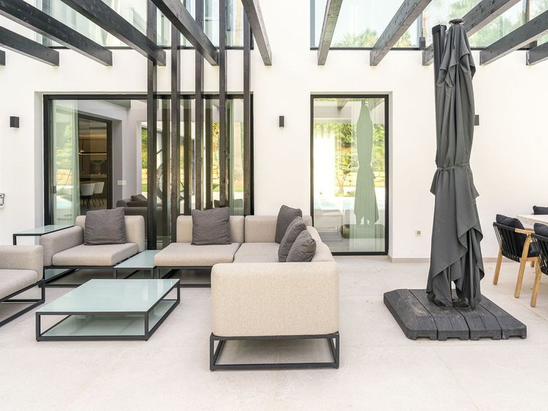 Villa for Sale in Nueva Andalucía, Malaga 12