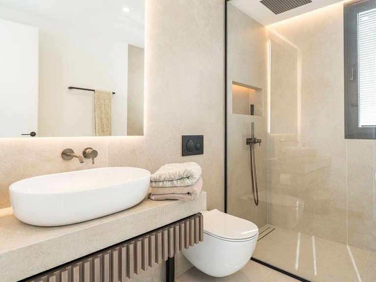 Villa for Sale in Nueva Andalucía, Malaga 23