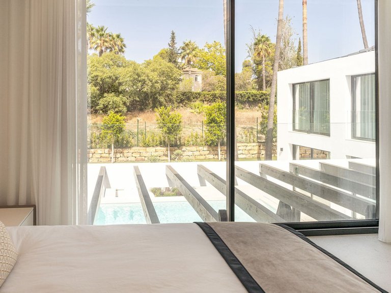 Villa for Sale in Nueva Andalucía, Malaga 34
