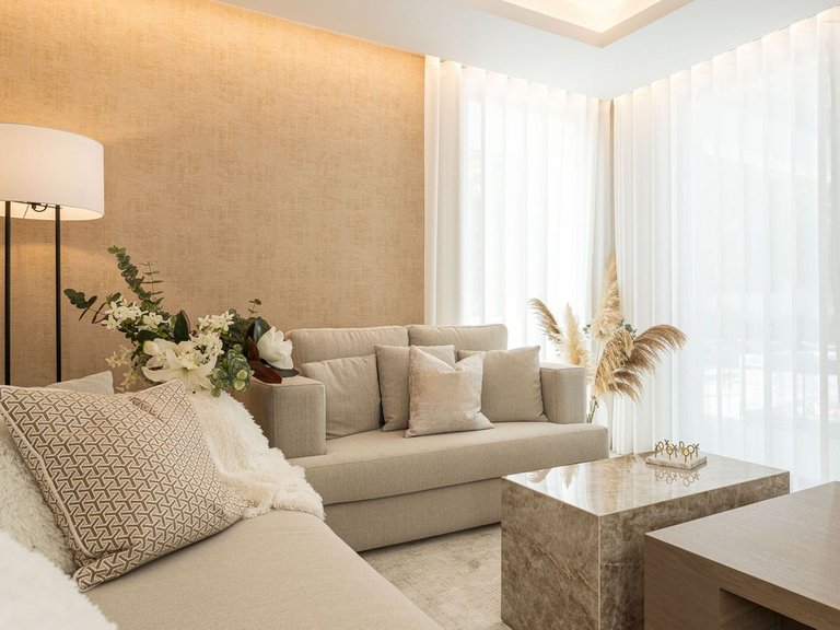 Villa for Sale in Nueva Andalucía, Malaga 5