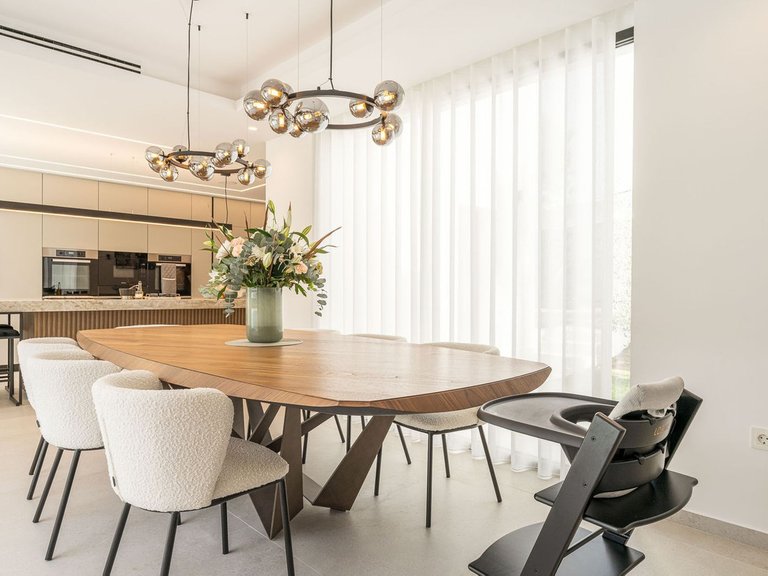 Villa for Sale in Nueva Andalucía, Malaga 6