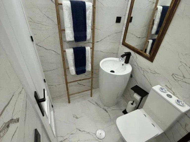 Apartment for Sale in Las Chapas, Malaga 15