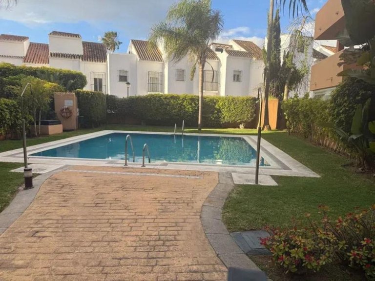 Apartment for Sale in Las Chapas, Malaga 21