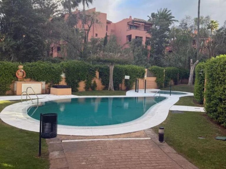 Apartment for Sale in Las Chapas, Malaga 6